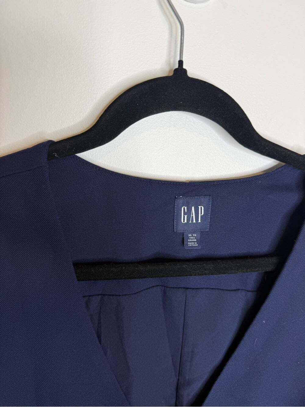 GAP Navy Blue Button-Front Vest size XL tall - Picture 5 of 7